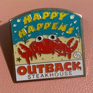 OUTBACK Steakhouse Flair Pin, Smiling Crab with Happy Happens